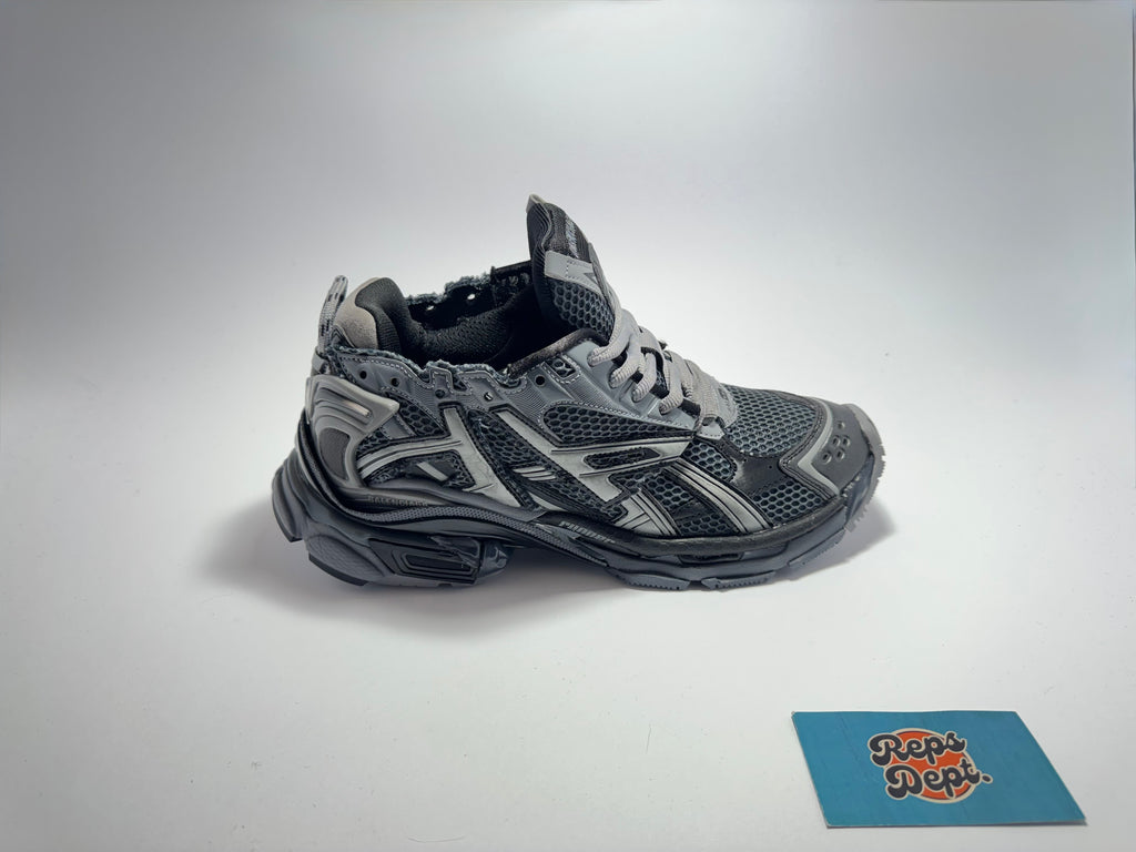 BALENCIAGA Runner - Black Gray