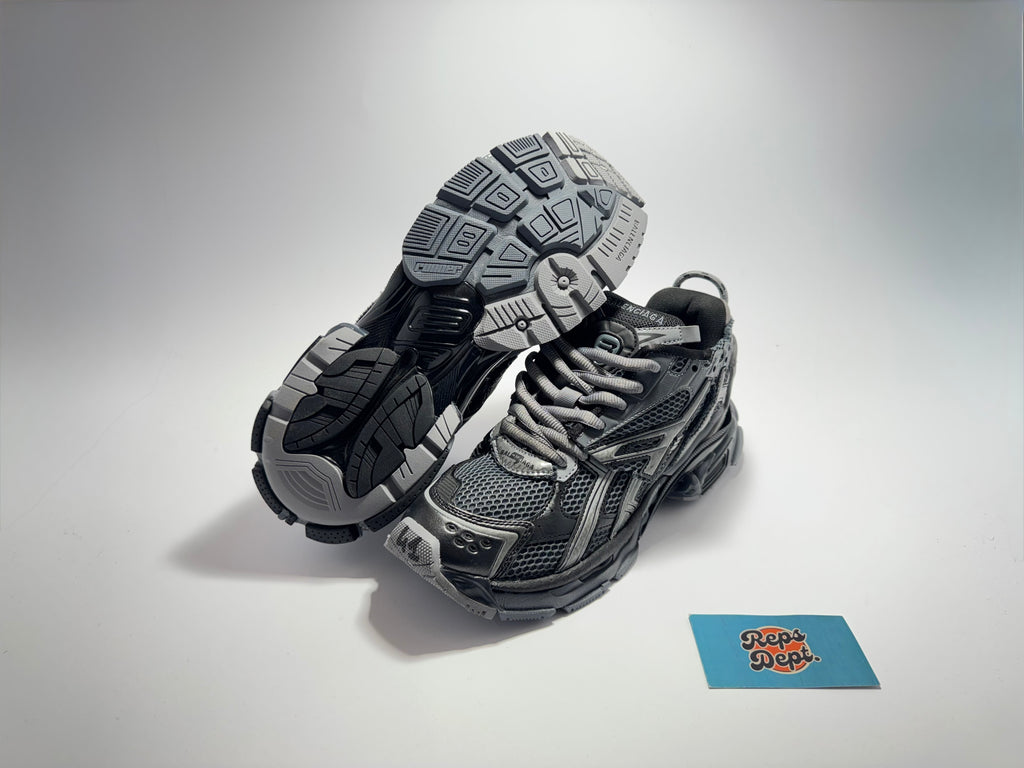 BALENCIAGA Runner - Black Gray