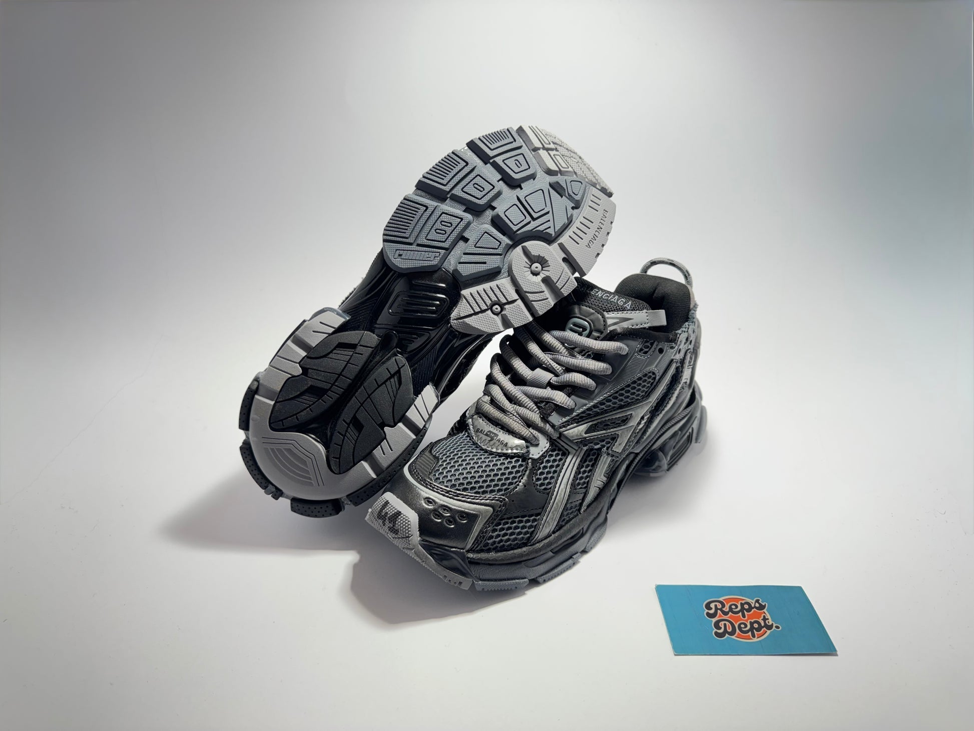 BALENCIAGA Runner - Black Gray