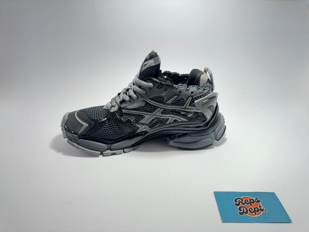 BALENCIAGA Runner - Black Gray