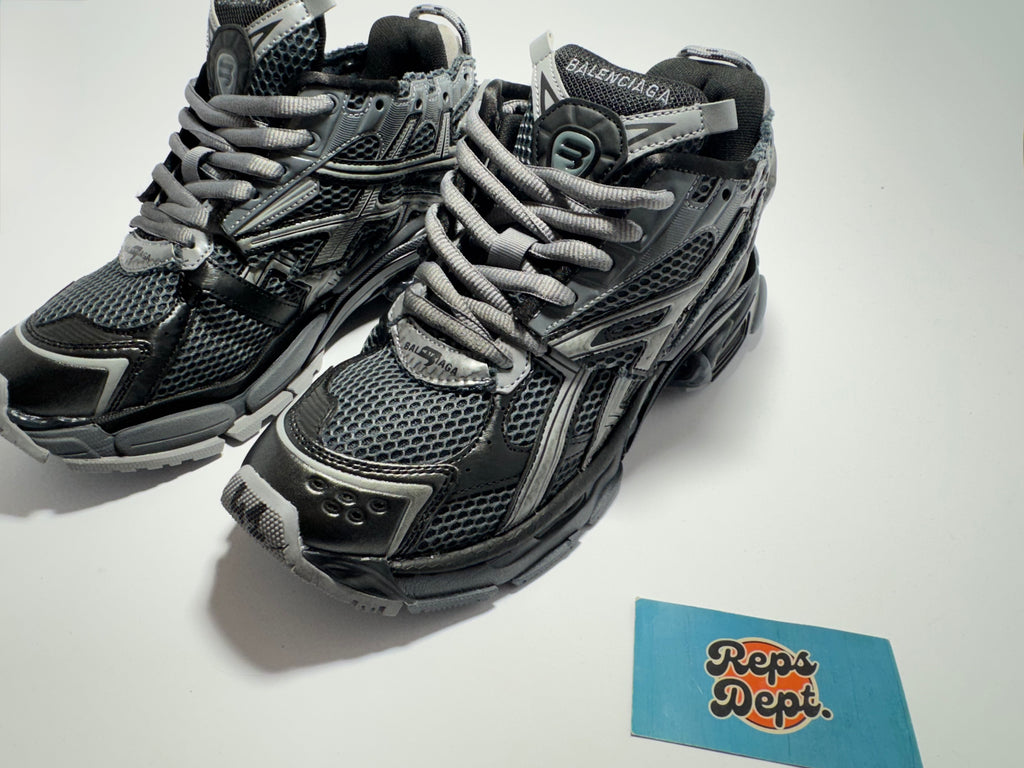 BALENCIAGA Runner - Black Gray