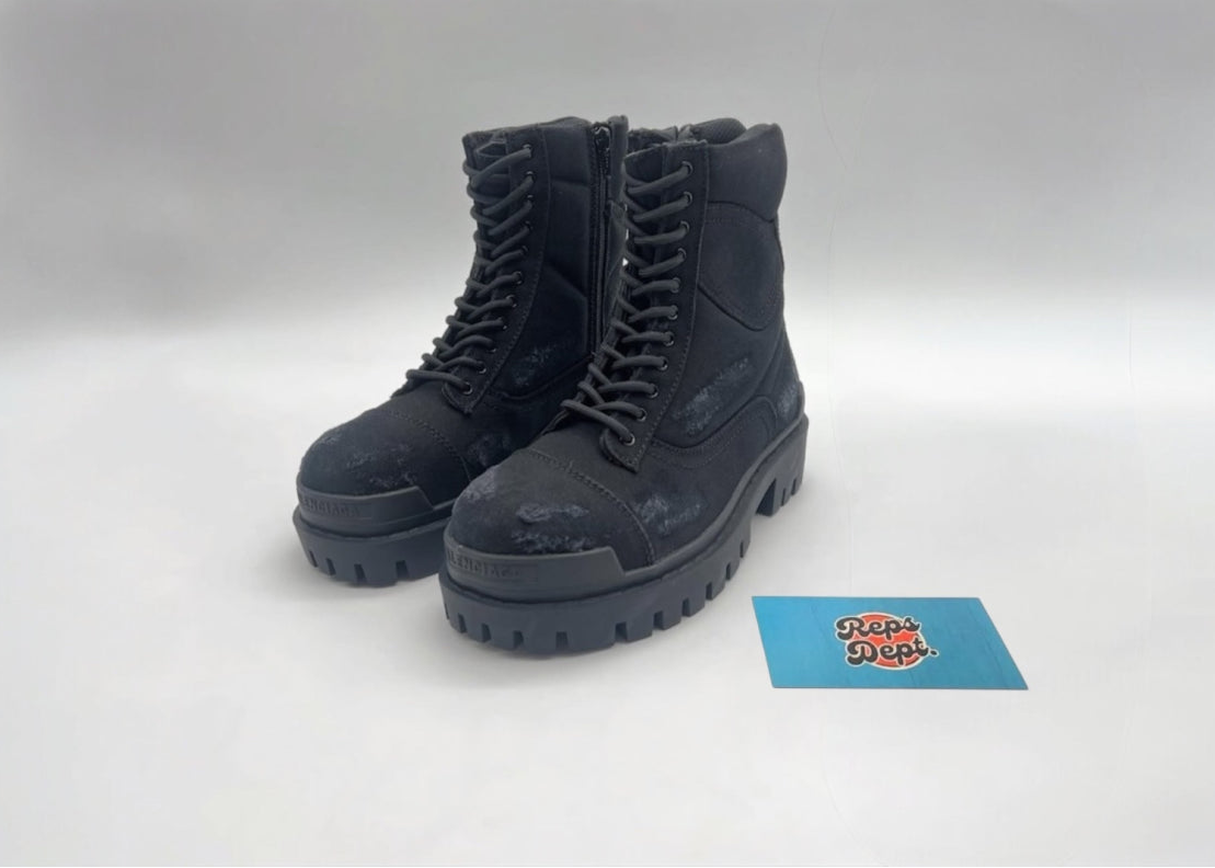 BALENCIAGA - Strike Boots Black