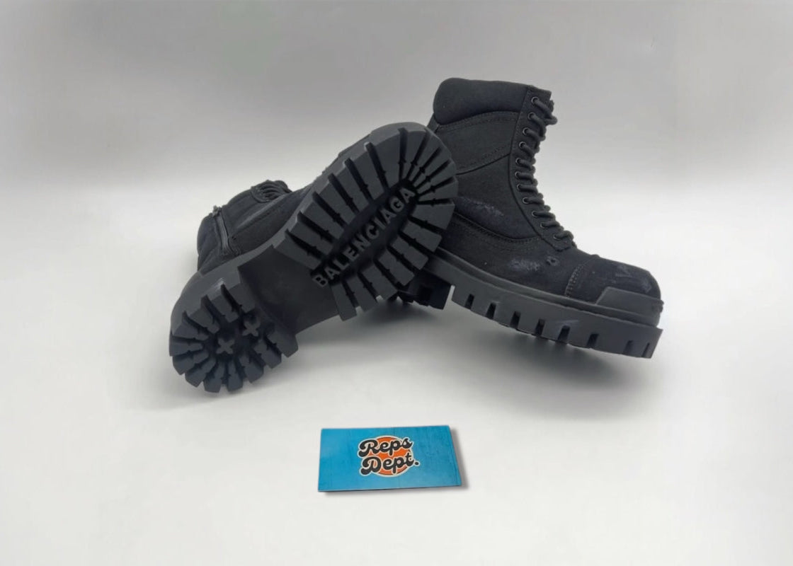 BALENCIAGA - Strike Boots Black