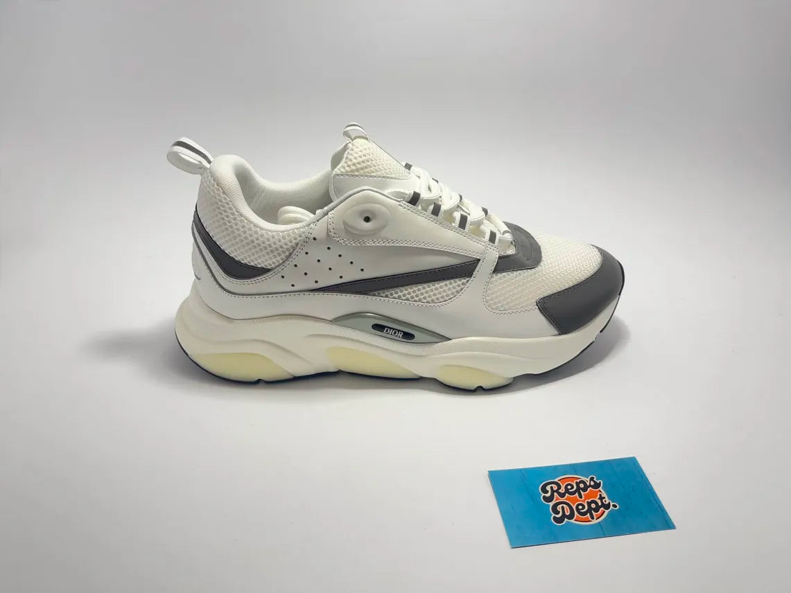 Dior - B22 White