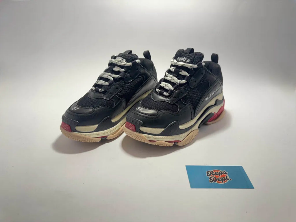 BALENCIAGA - Triple S