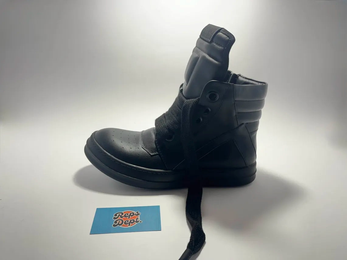 Rick Owens - Geobaskets Full Black Jumbo Lace