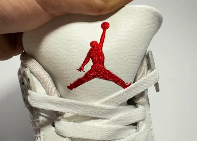 Jordan 4 Retro - Oreo