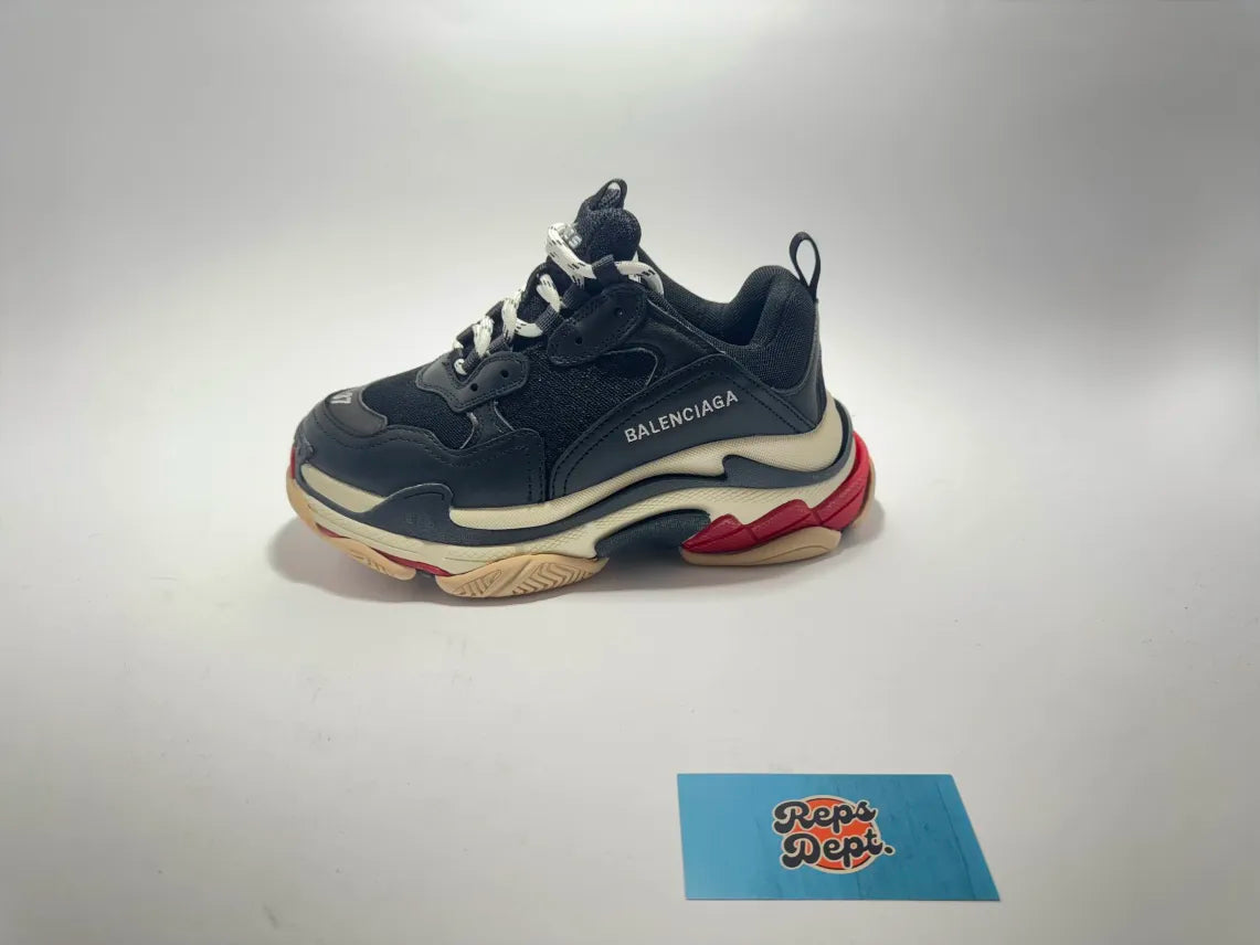 BALENCIAGA - Triple S