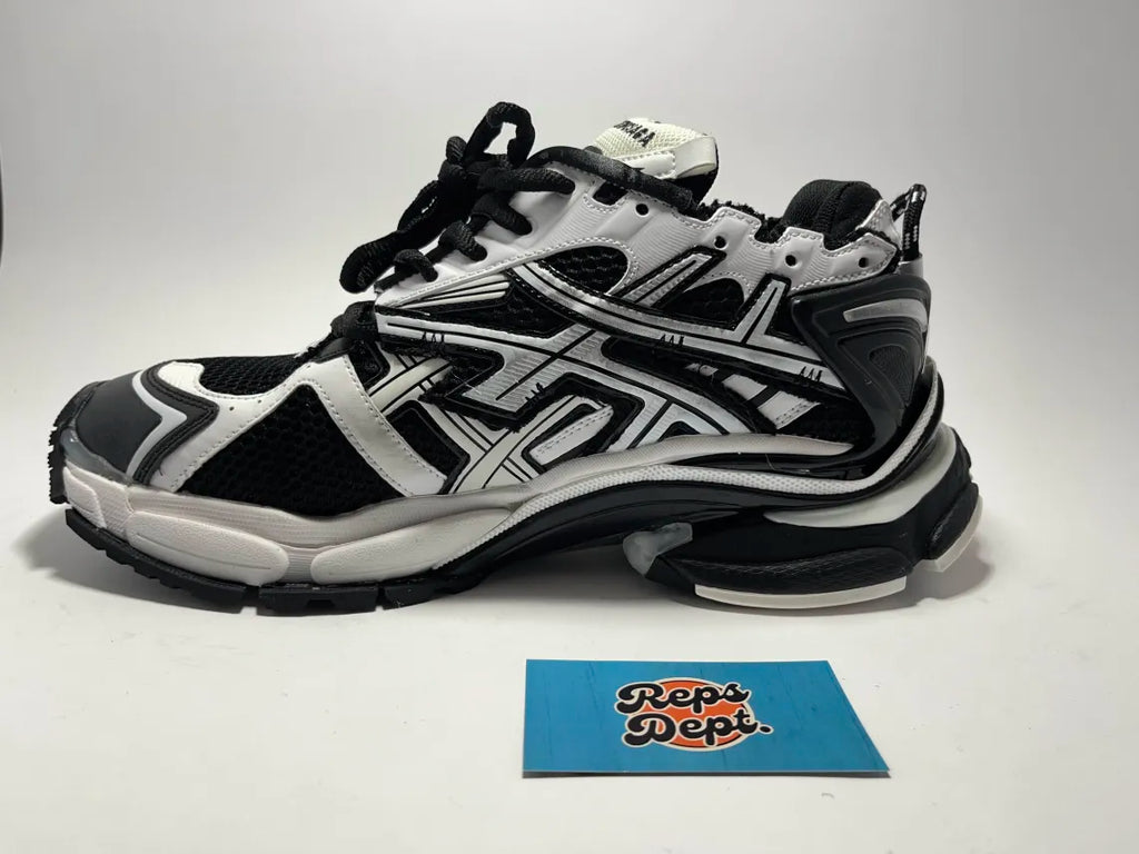 BALENCIAGA Runner - White Black