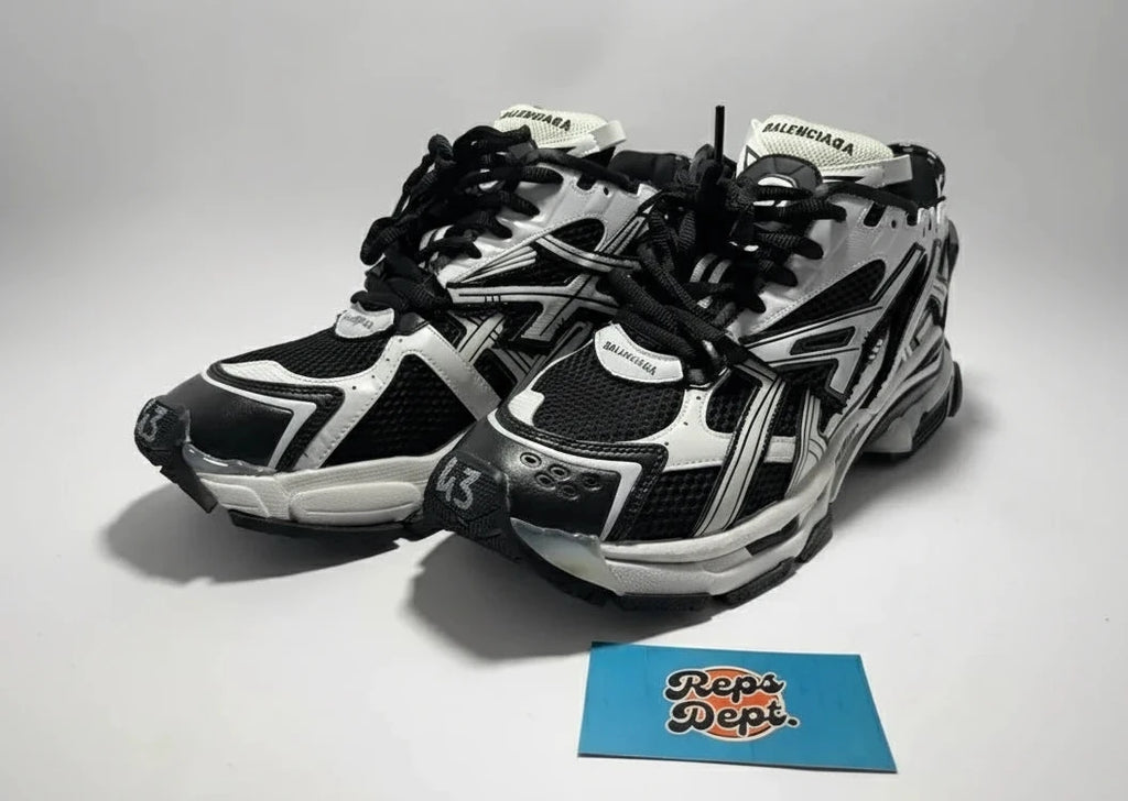 BALENCIAGA Runner - White Black
