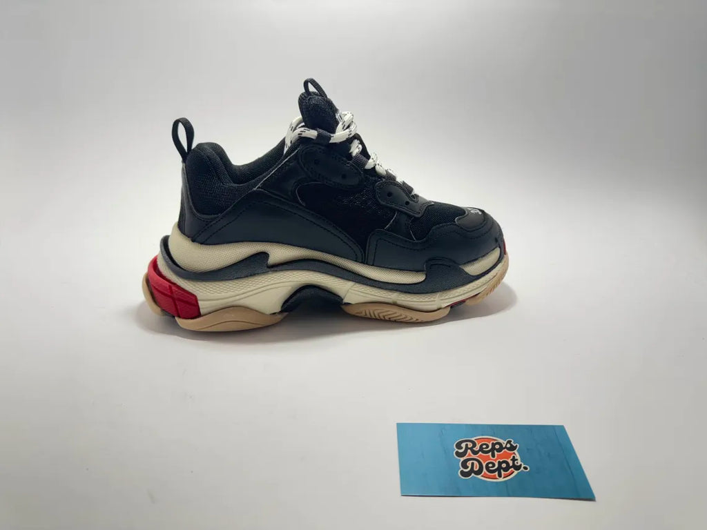 BALENCIAGA - Triple S